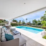 Wonder Villa